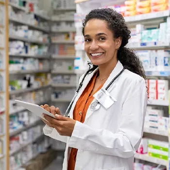 farmacêutica sorrindo