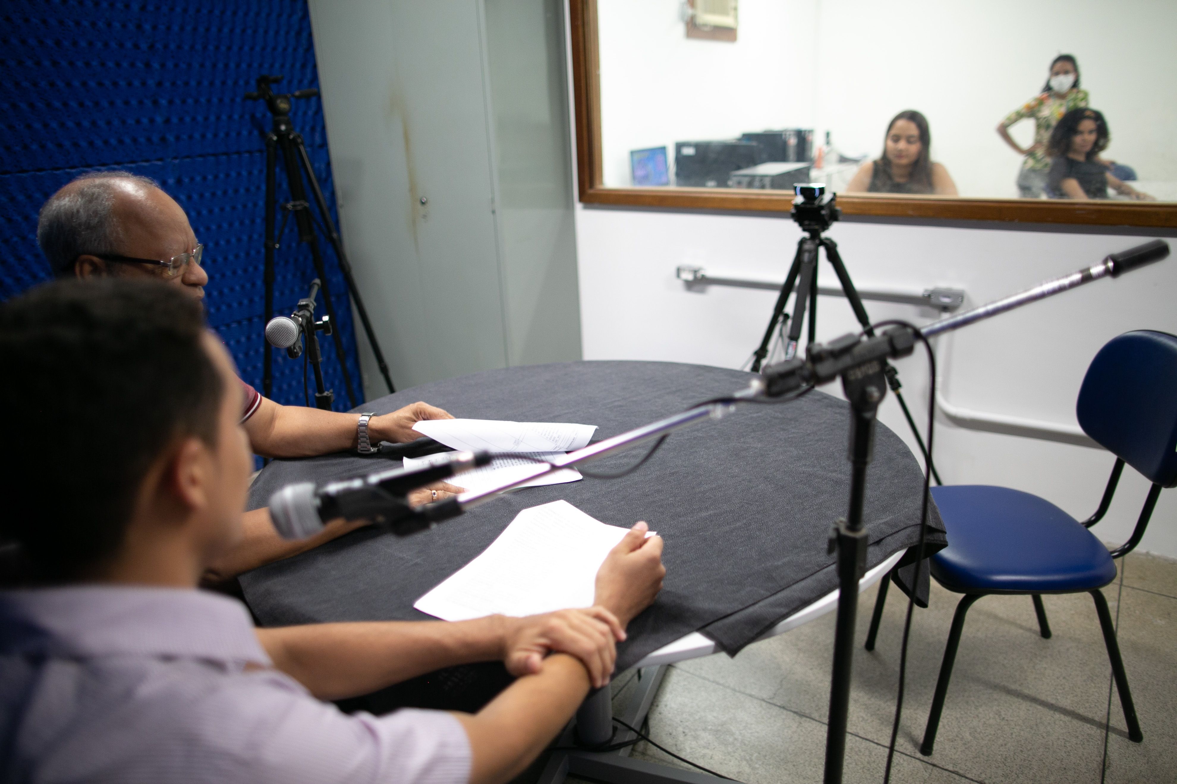 Guia de Jornalismo - O que é, O que faz, Duração do curso e o Salário ...